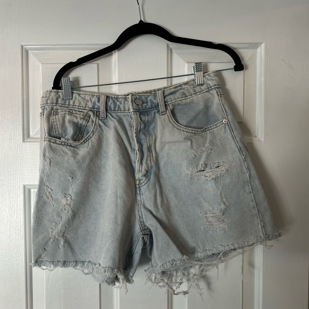 Wild Fable Light Blue Denim Super High-ride Cutoff Shorts, size 10